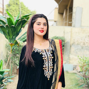 kanwal Aftab formal dress